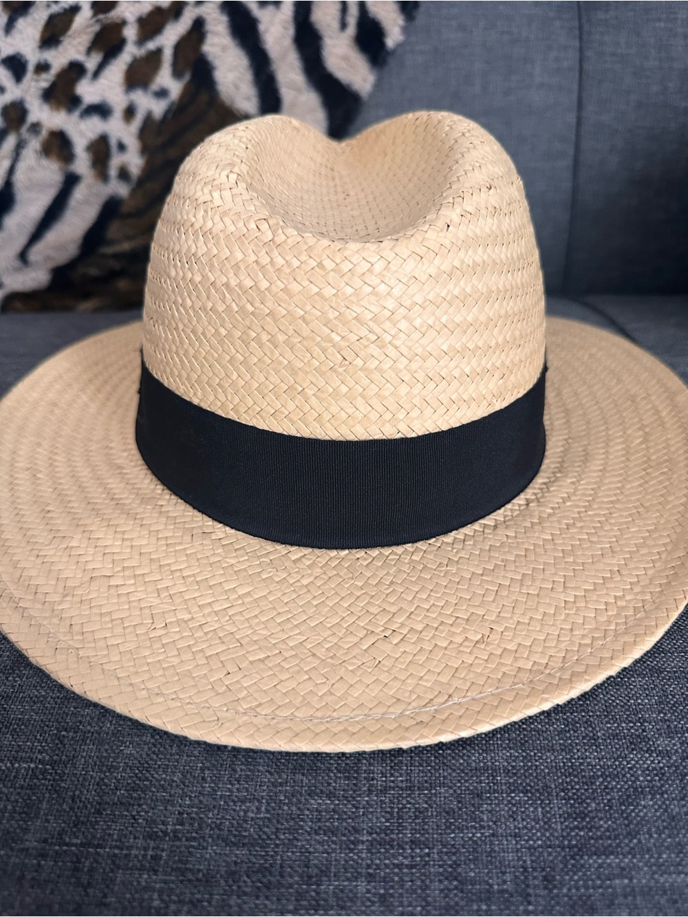 H&M Men's Straw Fedora in Natural with Black Band